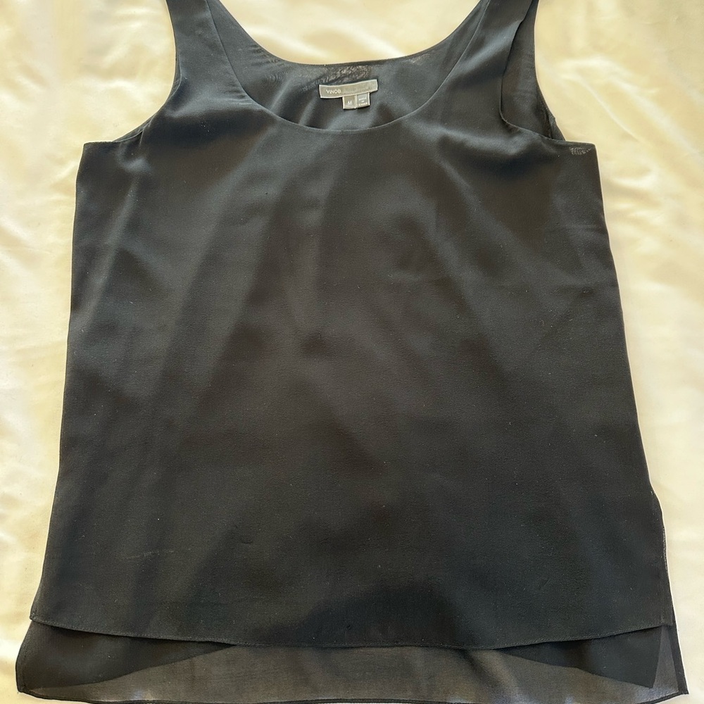 Vince Tank Top. Silk And Spandex Fabric. Like New. Excellent Condition.